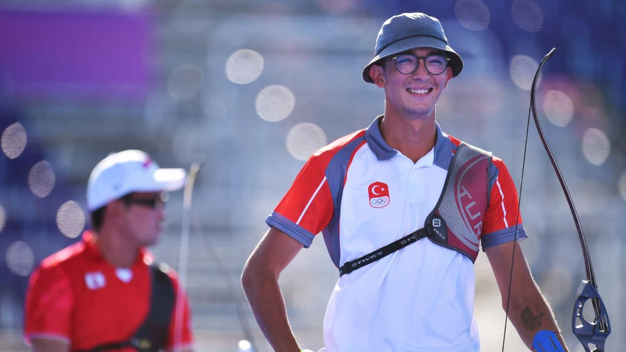 Mete Gazoz kimdir, nerelidir?